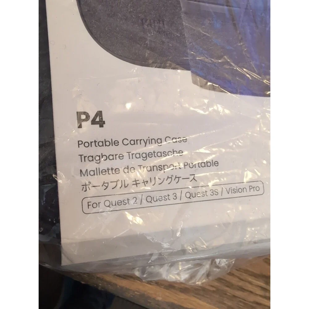 Kiwi Design P4 Portable Carrying Case